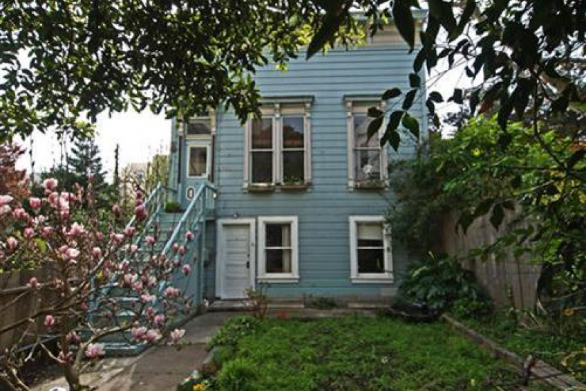 Front view from the garden Resource #244569: image #2