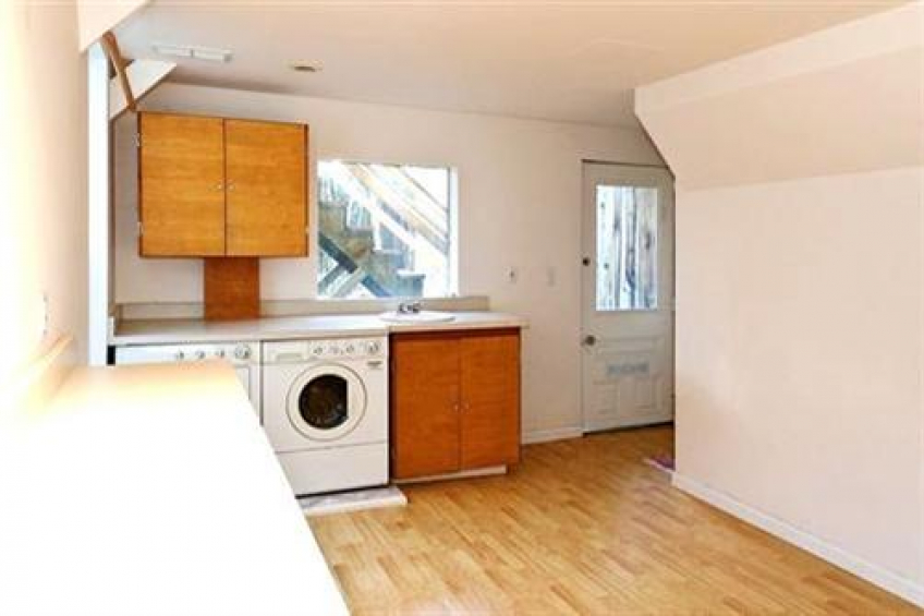 Laundry with sink and storage. Resource #256667: image #16