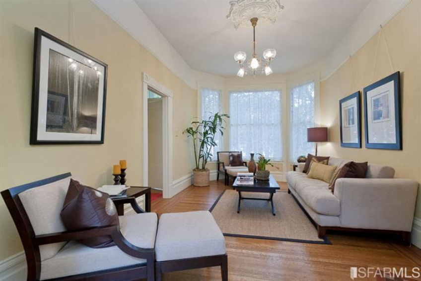 Resource #261979: image #2