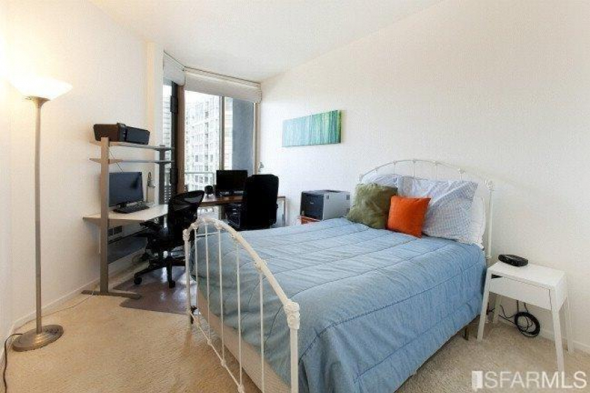 2nd bedroom can accommodate a queen size bed. Resource #289798: image #15