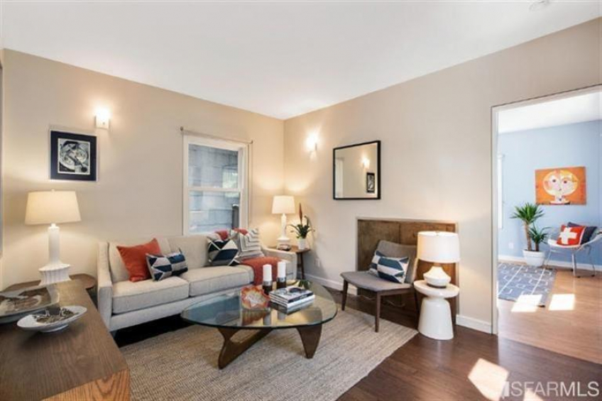 Living Room Resource #302227: image #2