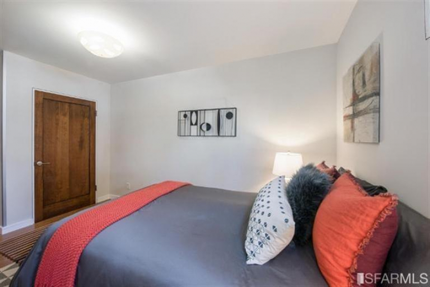 Another view of the front bedroom. Resource #302227: image #8