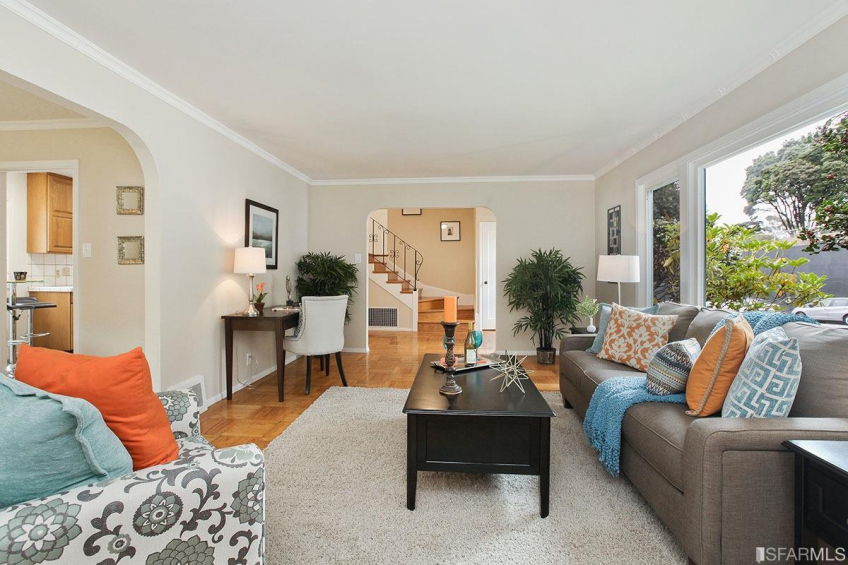 Resource #317569: image #9