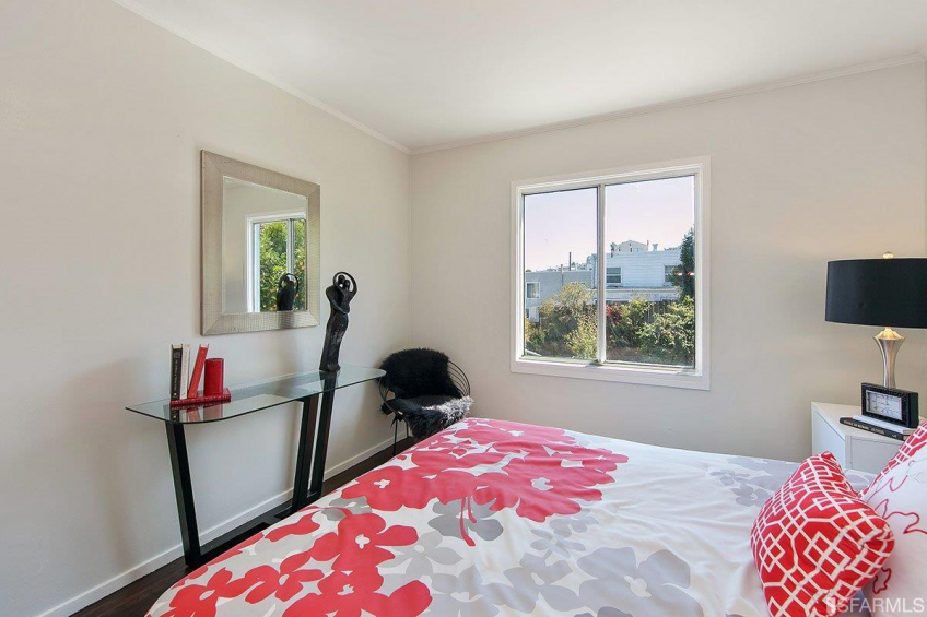 Resource #317766: image #12