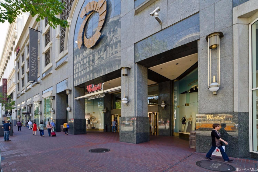 Westfield Mall and home to Nordstrom and Bloomingdale's, Century 21 theatre and so much more is across Market Street from BART and MUNI Metro station. Shop 'till you drop! Then grab a bit at one of the dining spots or pick up some groceries at Bristol Farms. Trader Joe's to open around the corner. Stay tuned! Resource #319053: image #27