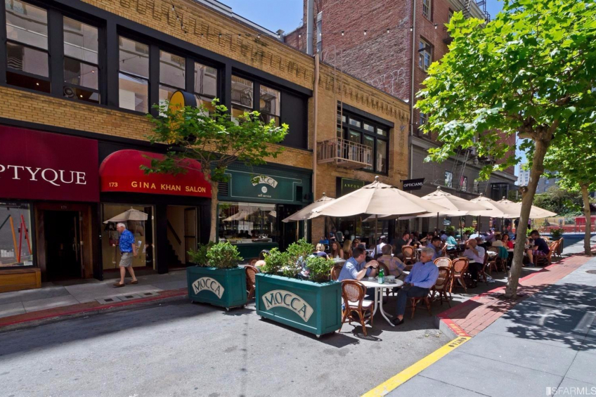 Maiden Lane is just off the square offers dining, shopping and the ultimate spa experiences. Resource #319053: image #29