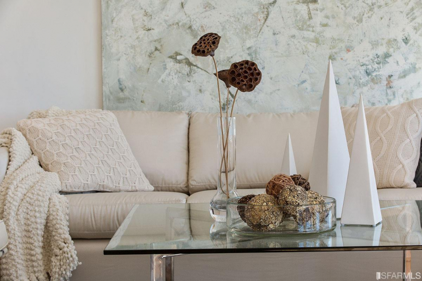 Resource #320379: image #9