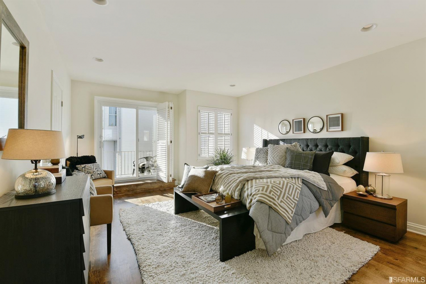 Grand and secluded master bedroom with walk out deck and plenty of closet space. Resource #323377: image #22