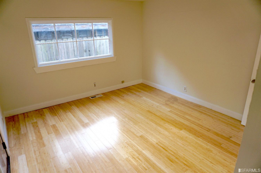 Resource #325792: image #8