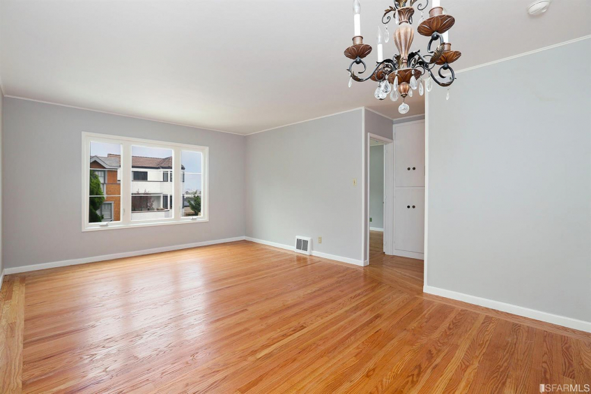 Resource #326504: image #4