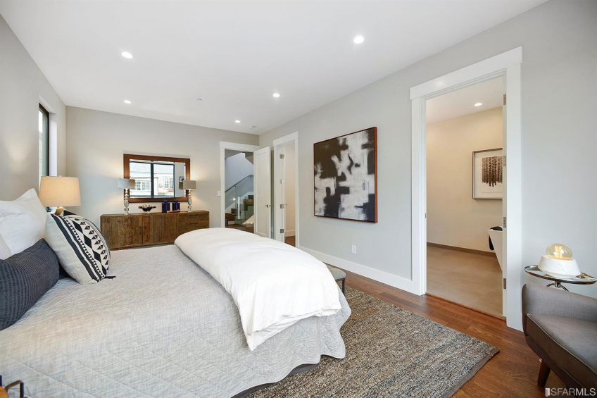 Resource #326845: image #16