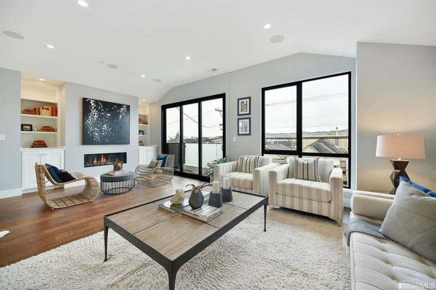 Resource #326845: image #3