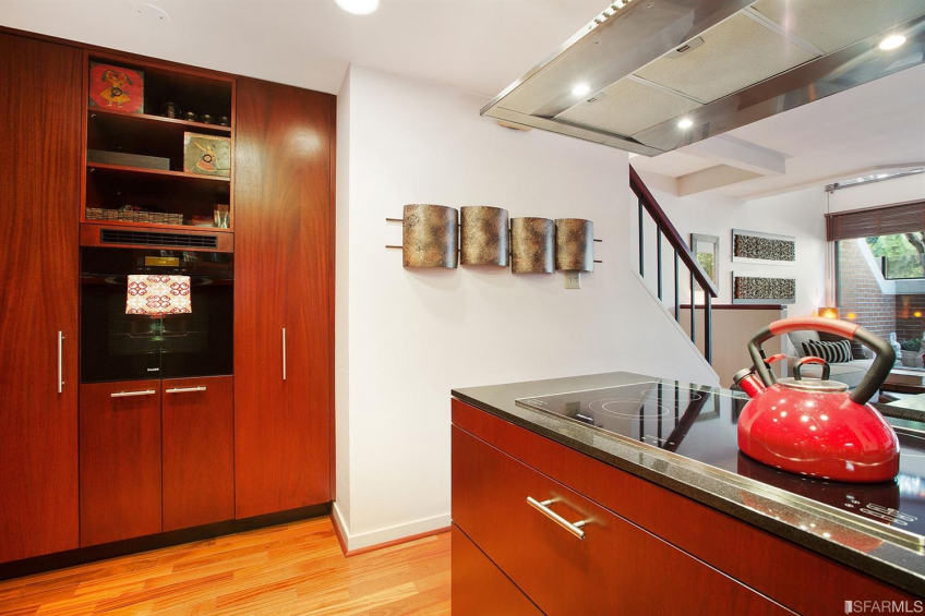 Resource #327096: image #9