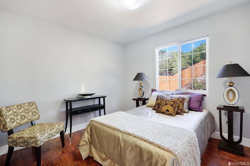 Resource #330611: image #9