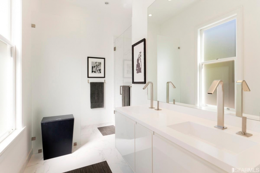 Resource #330880: image #16