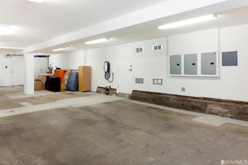 Resource #330880: image #19