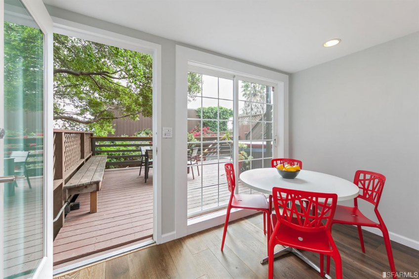 Downstairs living room overlooks deck and garden. You have direct private access to the downstairs space by going through a side gate in the garden. Resource #337080: image #36