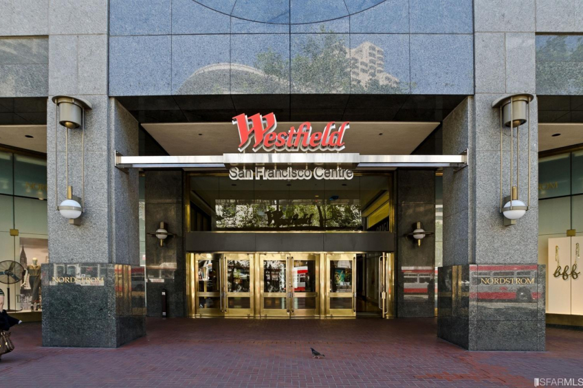 And, if Union Square is not enough, walk across Market Street to a Universe of shopping, dining, movies and services. Resource #337487: image #41