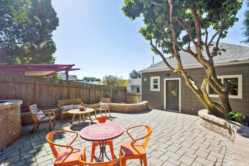 Resource #338108: image #34