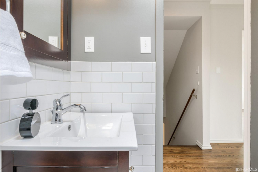 Resource #341618: image #24