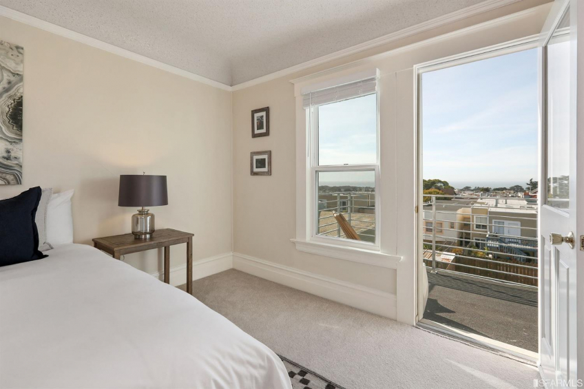 Resource #342329: image #24