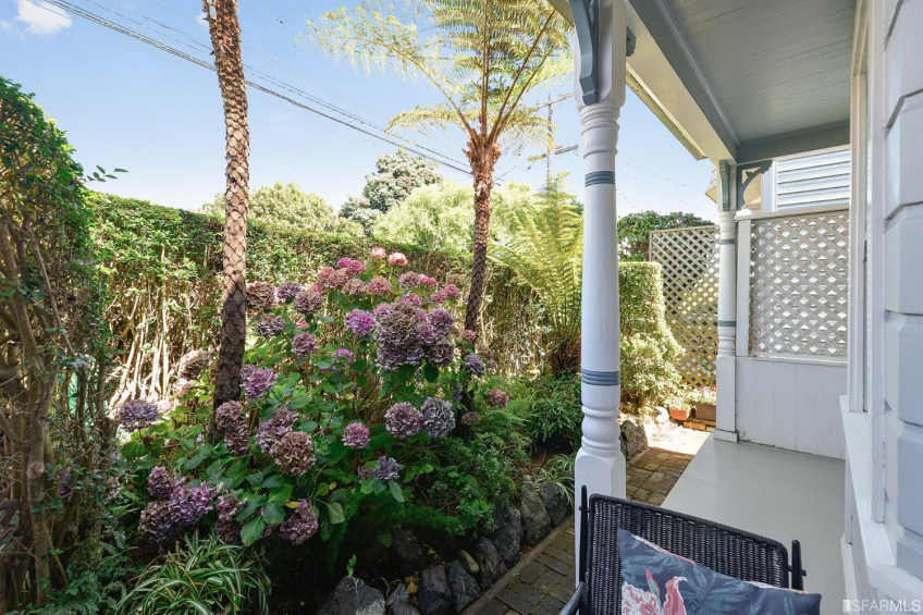 Resource #342609: image #4