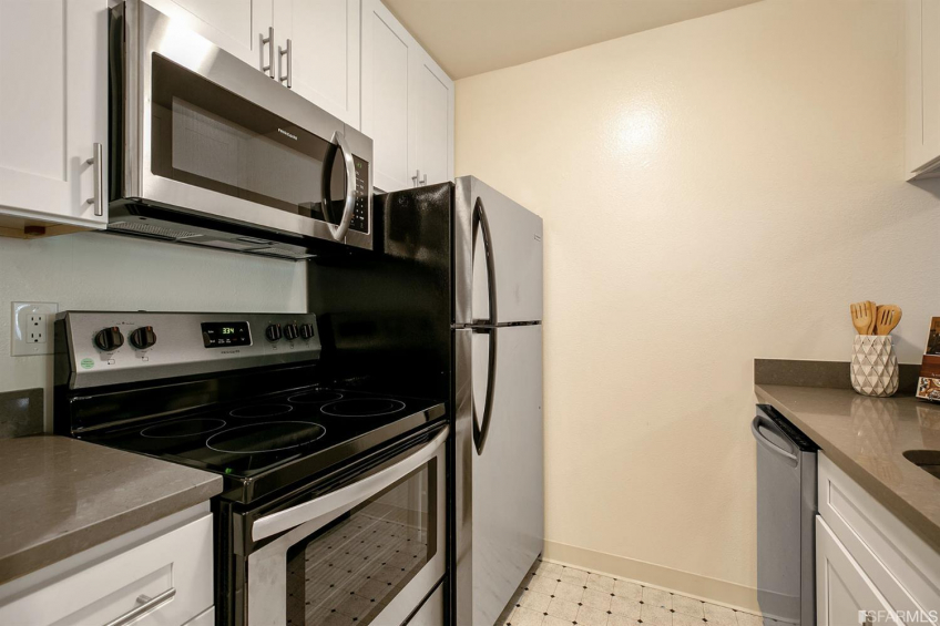 Resource #348377: image #10 Resource #348377: image #10