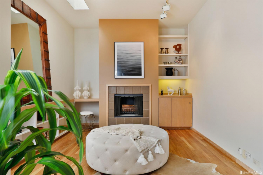 Resource #348452: image #31 Resource #348452: image #31