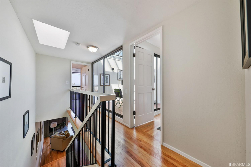 Resource #353560: image #24