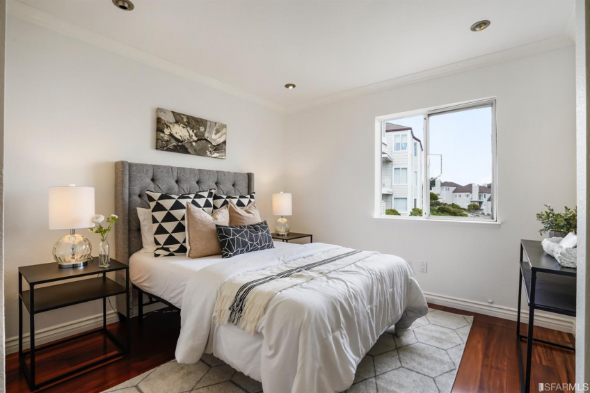 Resource #354226: image #16