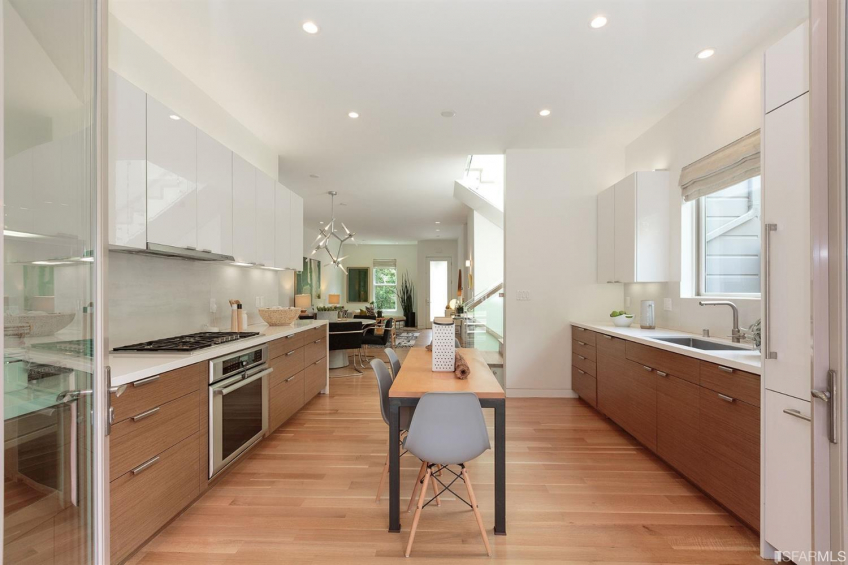 Resource #361747: image #12