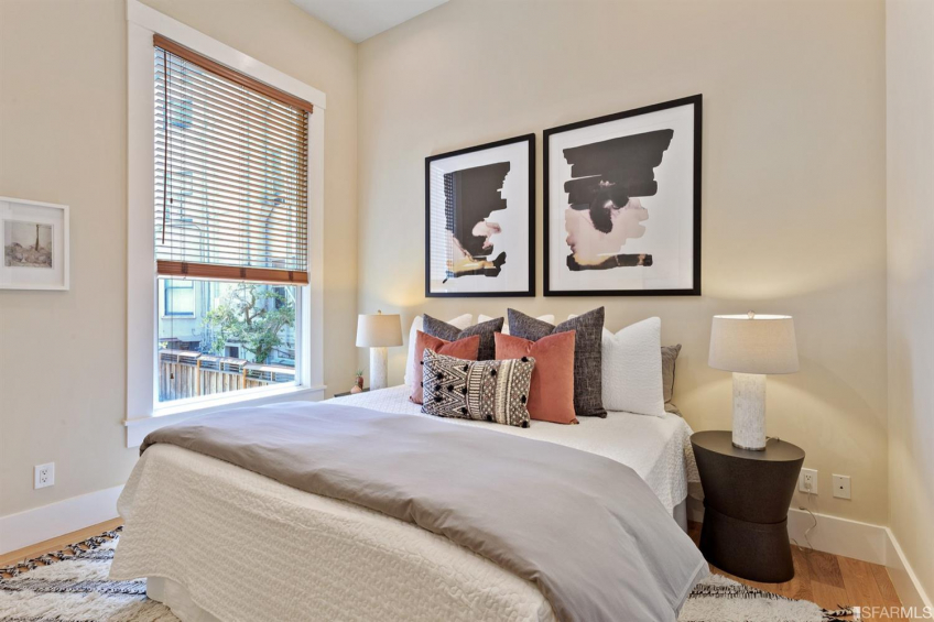 Resource #365282: image #11