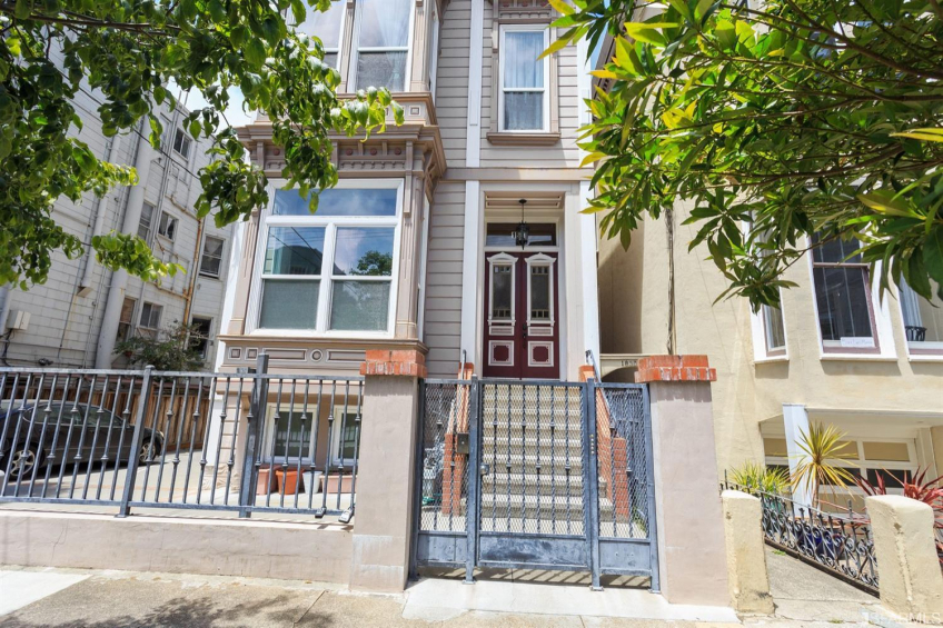 Resource #365282: image #2