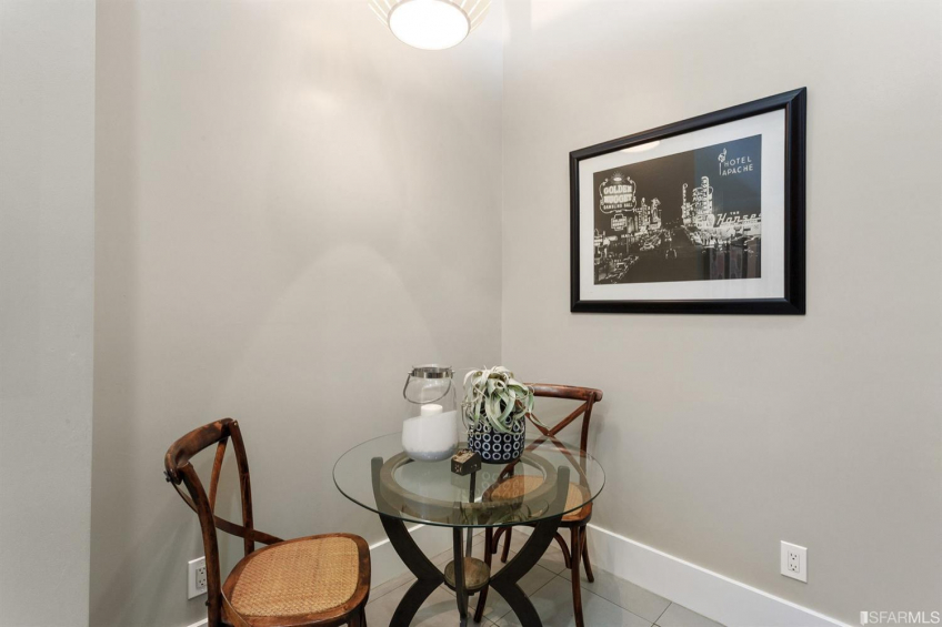 Resource #365282: image #9