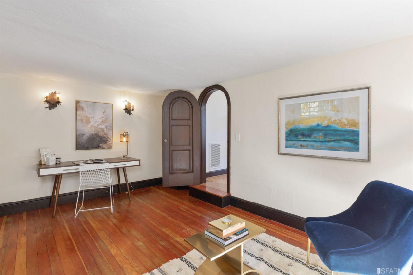 Resource #365837: image #14