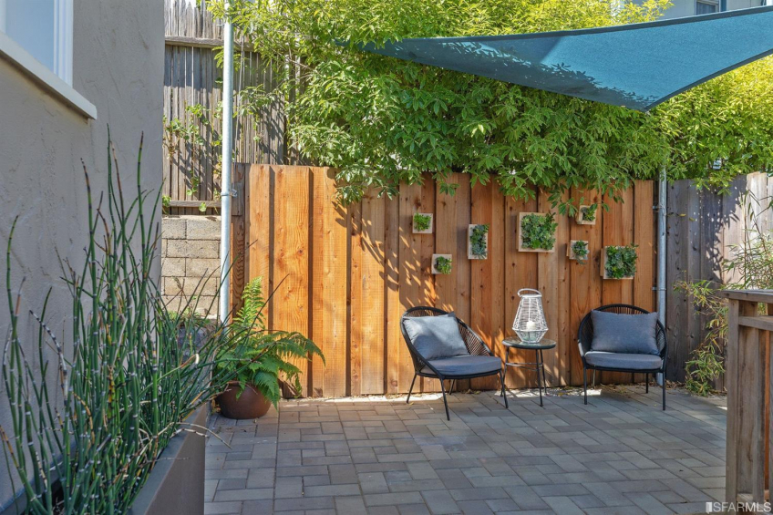 Resource #365837: image #54