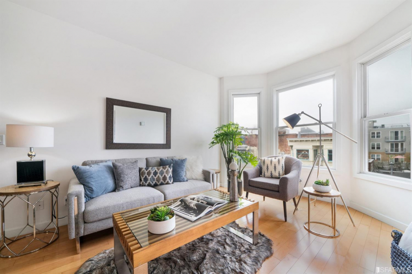 Resource #368294: image #1