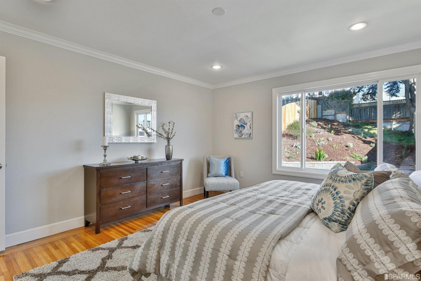 Resource #370898: image #15 Resource #370898: image #15