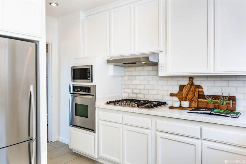 Resource #372115: image #9