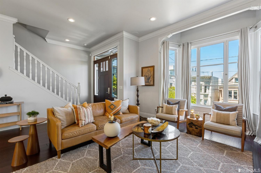 Resource #373315: image #4