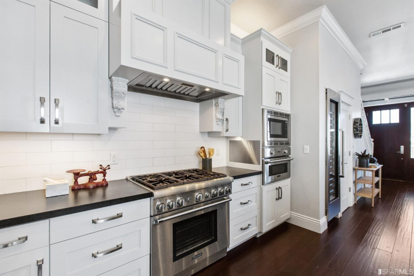 Resource #373315: image #8