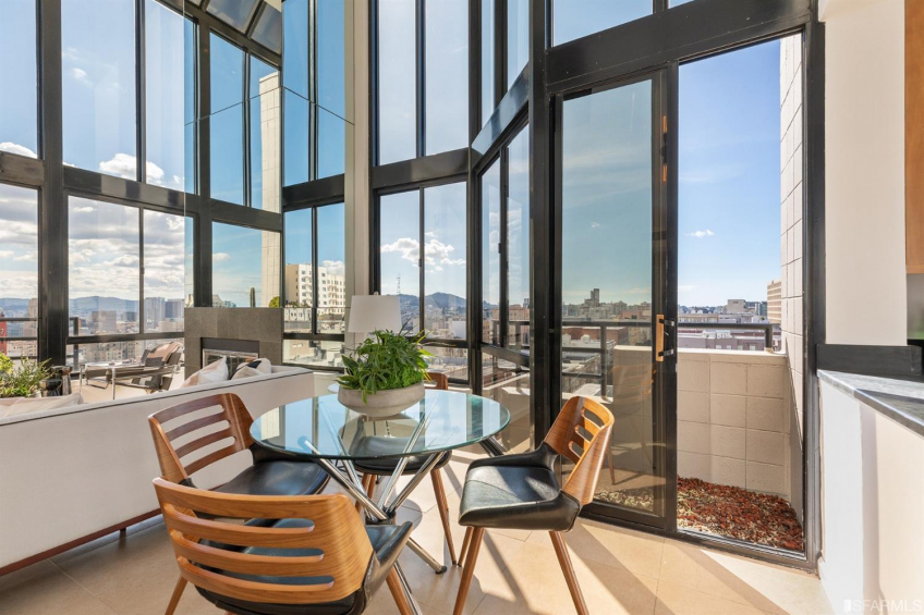 Resource #530172544: image #16