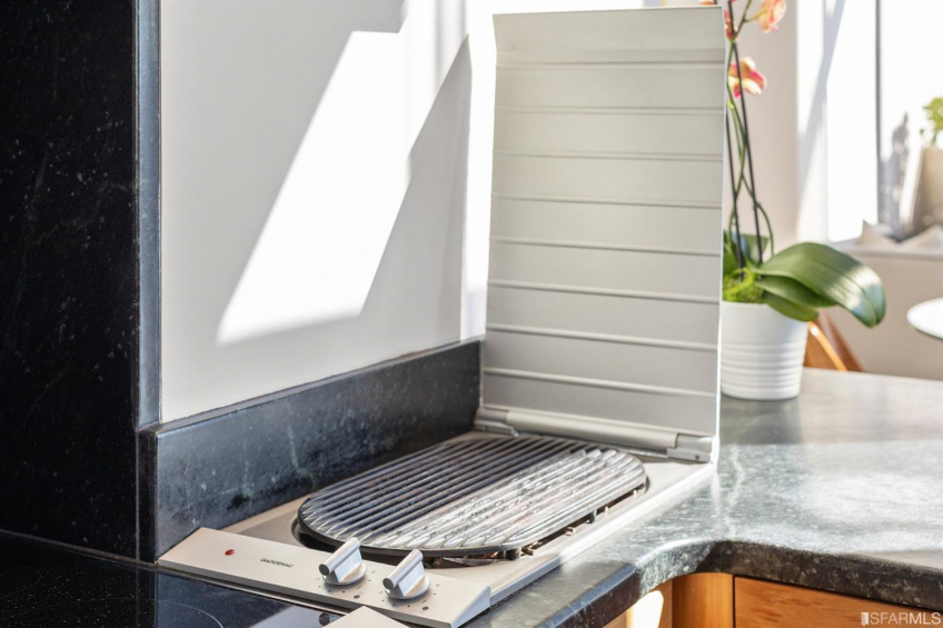 Resource #530172544: image #26