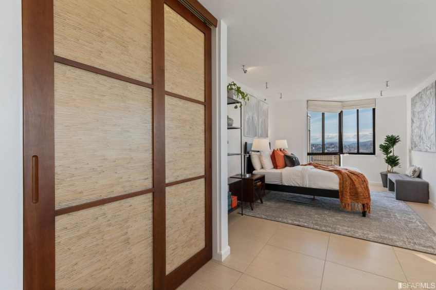 Resource #530172544: image #38