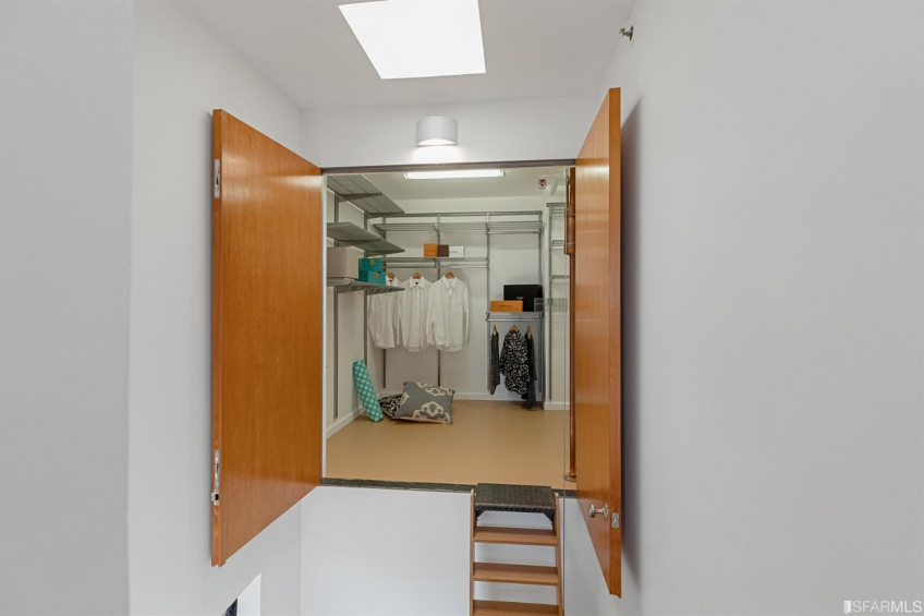 Resource #530172544: image #46