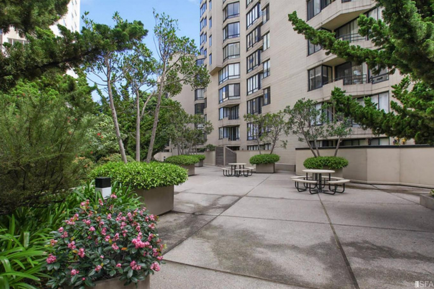 Resource #530172544: image #57