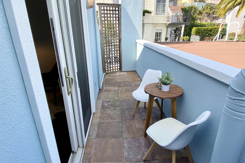 Resource #530185303: image #60