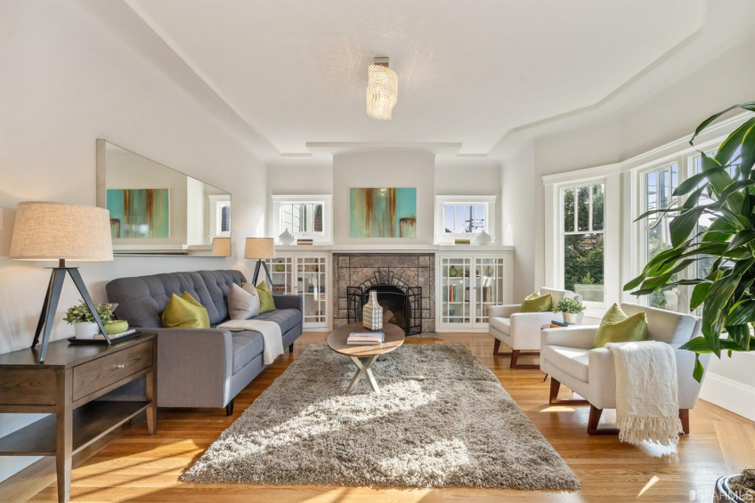 Resource #530186958: image #12