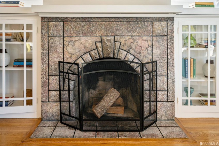 Resource #530186958: image #13