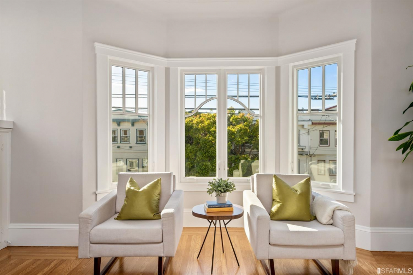 Resource #530186958: image #15